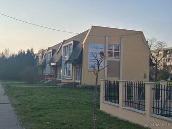 Predám Polyfunkčný dom v Komárne