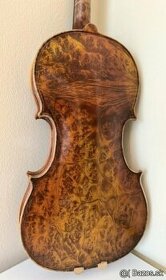 husle 4/4 model Stradivari ( očkový javor)