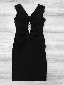 Čierne spoločenské šaty, veľkosť L