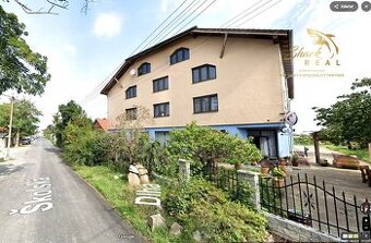 POLYFUNKČNÝ DOM HVIEZDOSLAVOV
