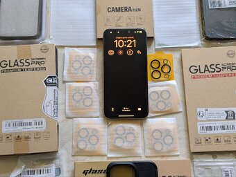 iPhone 15 Pro MAX 256 Gb + 20 doplnkov GRÁTIS