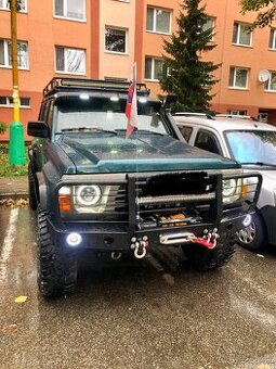 Nissan Patrol GRY60