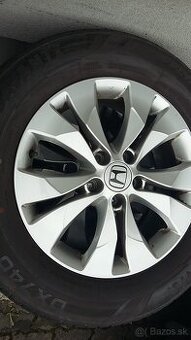 225/65R17 letné pneu. na orig. diskoch Honda