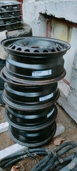 4ks plechové disky 15" - 6J x 15 H2, 5 dier