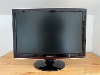 26” LCD FULL HD monitor / televízor SAMSUNG T260HD