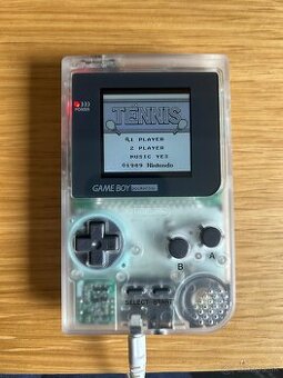 Game boy pocket s podsvietenou obrazovkou