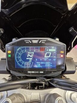 Suzuki GSXS 950