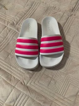 Šľapky adidas
