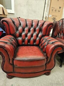 CHESTERFIELD ŠTÝL,VEĽKÉ-MASÍVNE-KOŽENÉ KRESLO