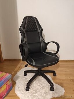 Kancelárske kožené kreslo