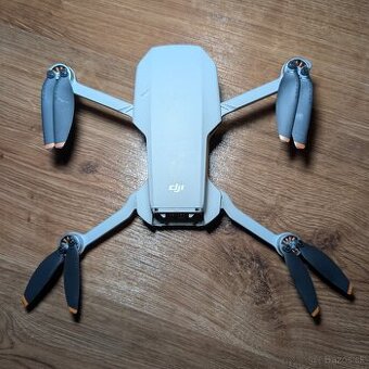DJI Mini 4K poškodený, bind
