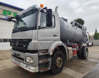 Predám MB AXOR E4 4x2 s cisternou, výborný stav