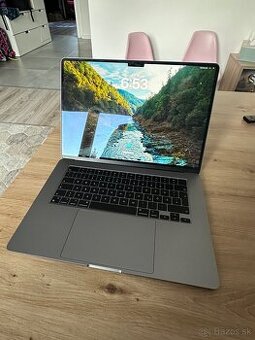 Macbook Air 15 M2 8/256