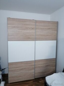 Predám zachovalý nábytok