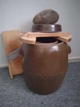 Sud, súdok na kapustu