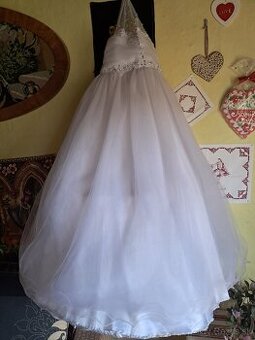 Šaty na prvé sväté prijímanie