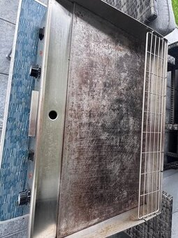 Predam elektricky gril