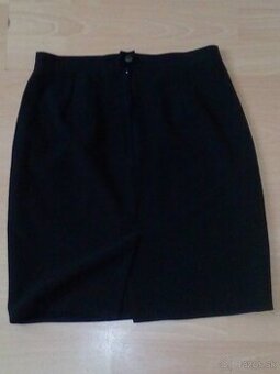 čierna minisukňa s rázporkom, XS, NOVÁ