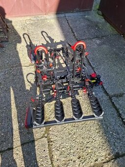 Nosič na štyri bicykle