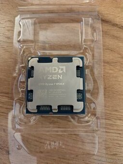 AMD Ryzen 7 9700X