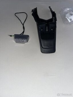 Podblatnik a svetlo Husqvarna