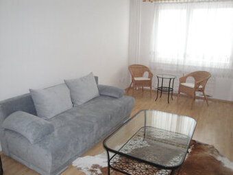 Prenajmeme zariadený 3-izb. byt s balkónom v Nitre