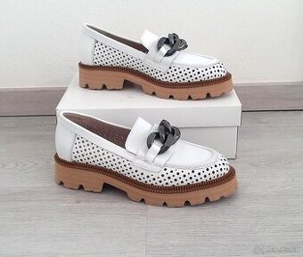 ASPENA celokožené topánky v.40