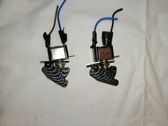 vypinace do auta 20€