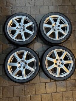 Originál ALU kola 17" Honda Civic 8. gen (UFO)