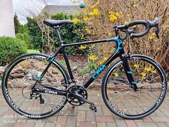 Cestný karbónový bike CFM 700C,v.54,2x10r,V-brzdy,9kg