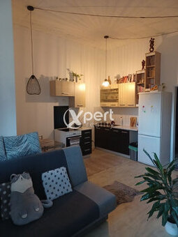 PRENÁJOM - šikovný 1 izbový apartmán, kompletne zariadený Du