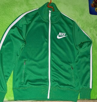 Predám NIKE mikinu zelenú