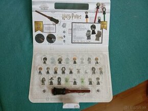 Harry Potter zberateľský box so svietiacou kúzelnou paličkou - 1
