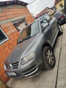 Predám vw Touareg 3.0 TDI 165kw