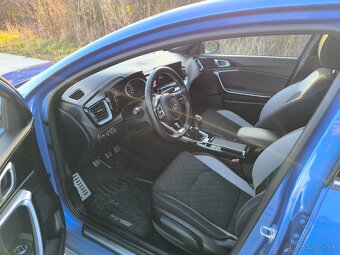 KIA PROCEED 1,6 CRDi 100 KW GT LINE + NAVI+ SMART PACK