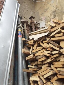 Murovacie stojky
