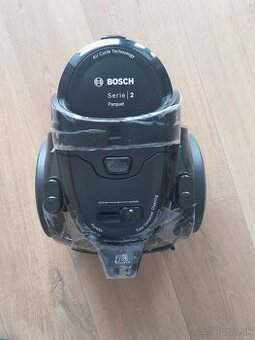 Cyklónový vysávač Bosch BGS05BL1H