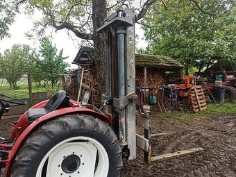 Veža zdviž za traktor trojbod