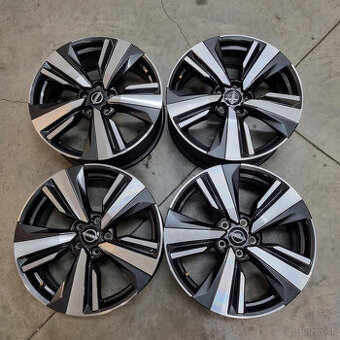 NISSAN disky 5x114,3 R19 7,5J ET40