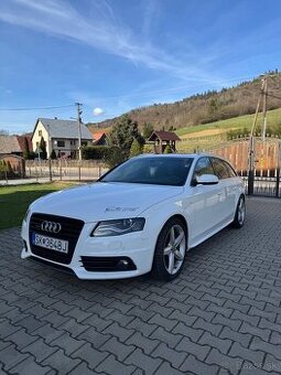 Audi A4 B8 2011 2.0 TDi quattro 3x s-line panoráma