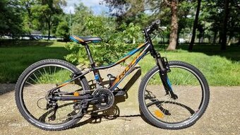 RockMachine 24"