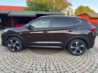SUV Hyundai Tucson, 136 KW, 4x4