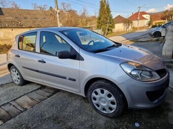 Clio 1.5dci, rok 2009, TK a EK do 10/2026, bez korózie