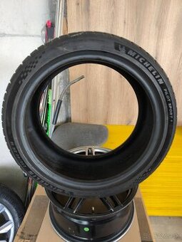 Michelin - PILOT SPORT 5 95Y XL