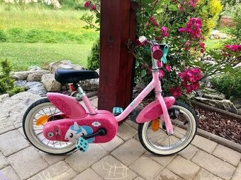 Dievčenský bicykel+pomocné kolieska
