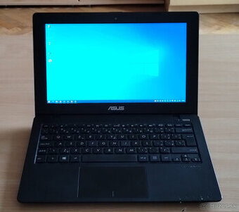 Asus X200MA, Intel N2920 @ 1.86GHz, 4GB DDR3, 250GB SSD