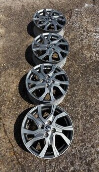 TOYOTA YARIS 4x100 R16 6J ET51