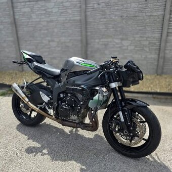 Kawasaki ZX6R ročník 2024 - 7300 km - 1