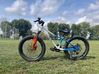 Verdant Calix 20”