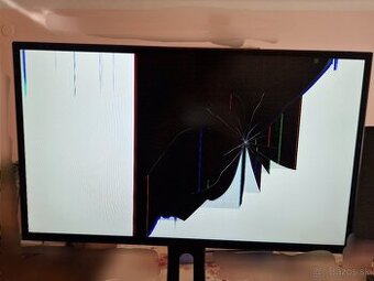 Darujem poškodený monitor iiyama